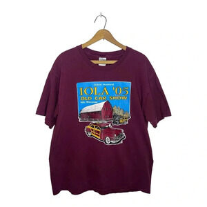 2005 Vintage Iola Classic Car Show Wisconsin Graphic Souvenir T Shirt